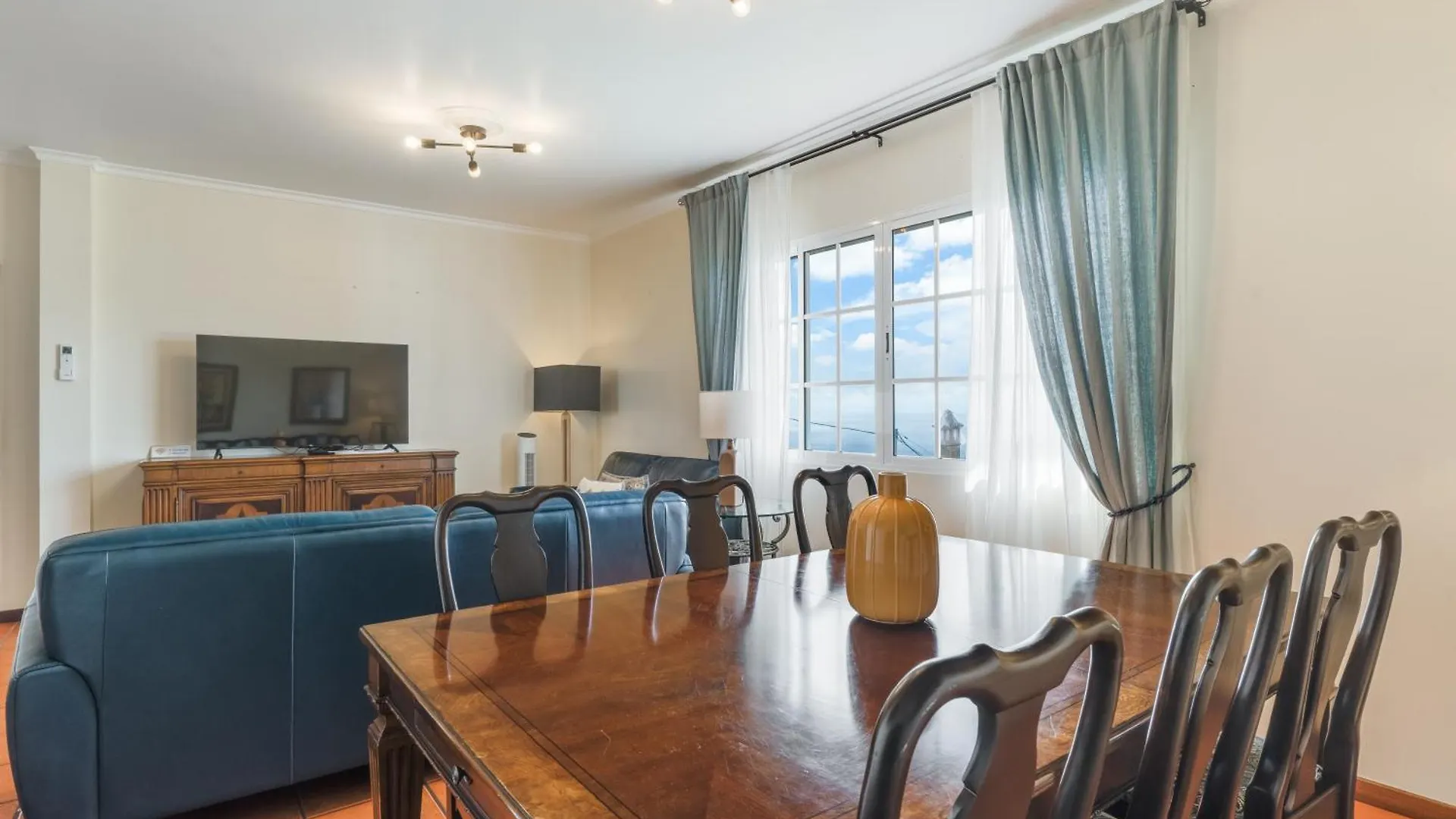 Villa Barcelos By Holiday Rental Madeira Funchal   Funchal (Madeira)